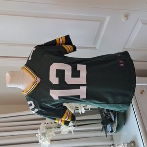 Nike Youth On Field NFL Green Bay Packers Aaron Rodgers Football Jersey M(10-12)